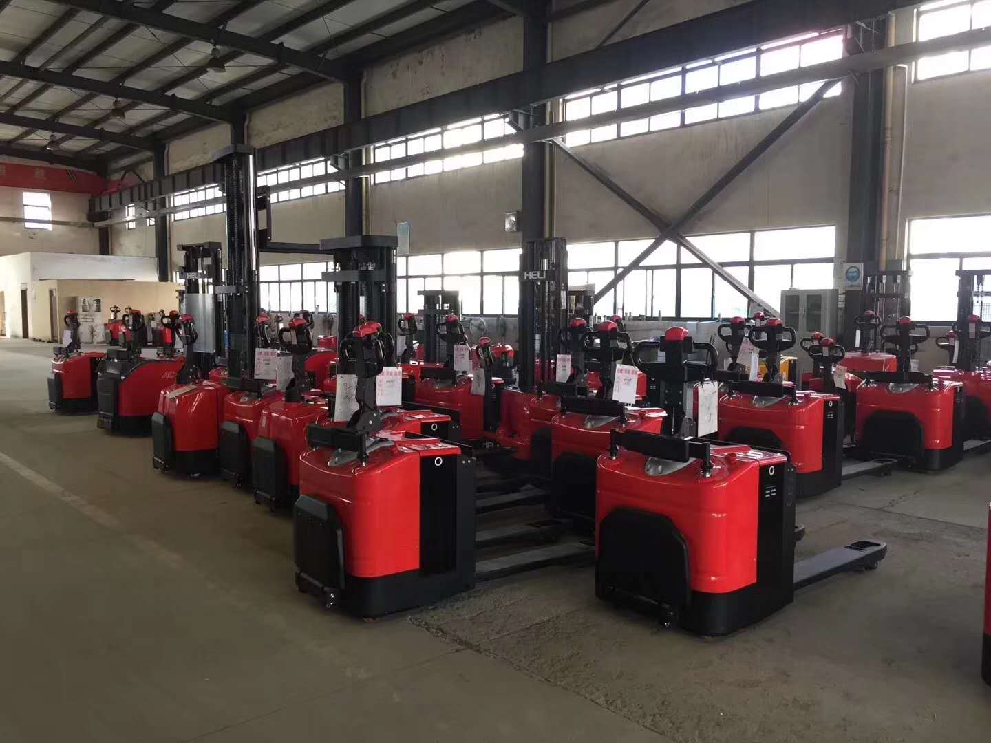 倉(cāng)儲(chǔ)叉車租賃車型展示