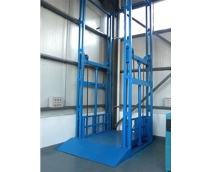 不同的倉儲(chǔ)模式需要配置不同的蕪湖登車橋